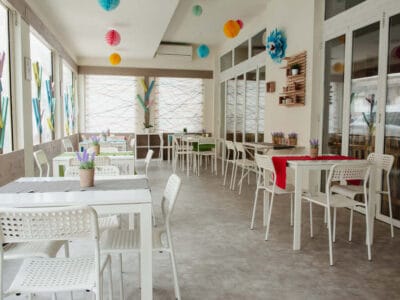 IMG a15cc35b31242e1309a087279849d163 V